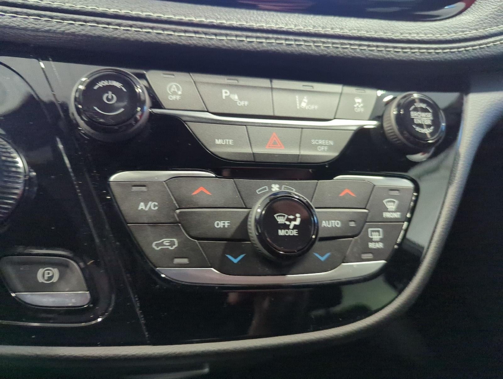 2027 Chrysler Pacifica PACIFICA SELECT