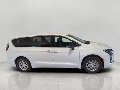 2027 Chrysler Pacifica PACIFICA SELECT