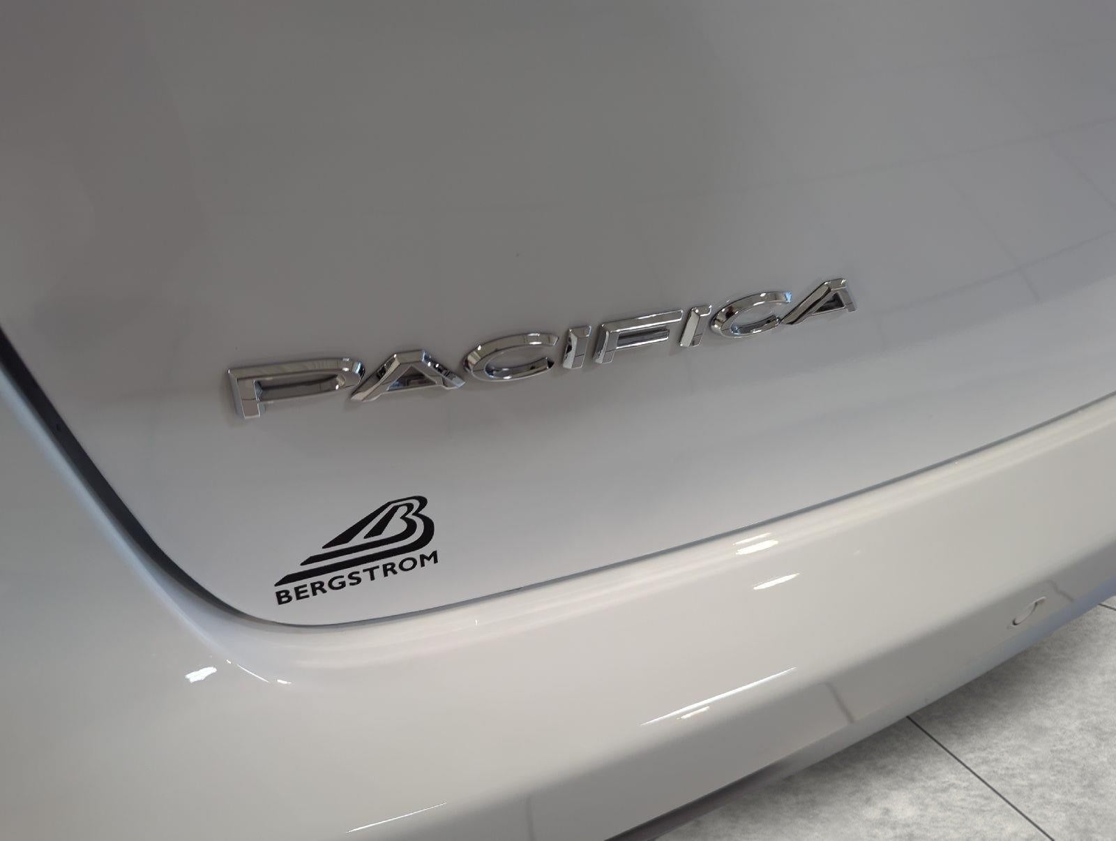2027 Chrysler Pacifica PACIFICA SELECT
