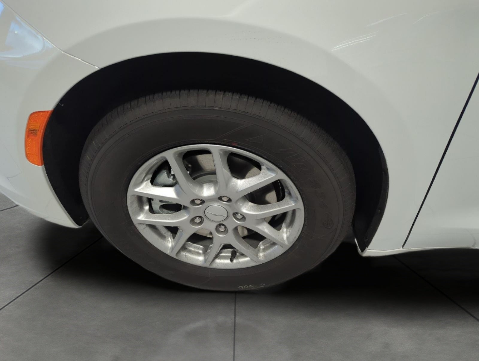2027 Chrysler Pacifica PACIFICA SELECT