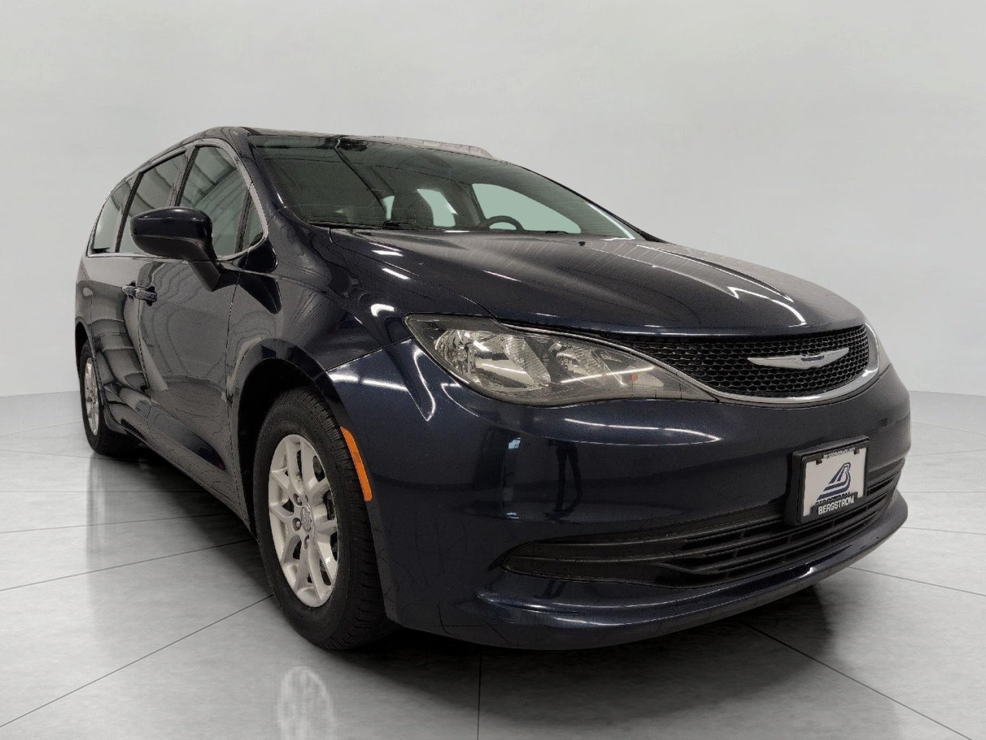 2017 Chrysler Pacifica LX