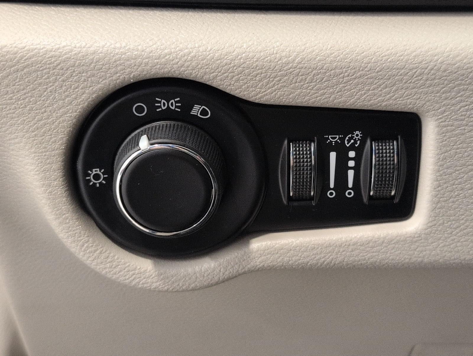 2017 Chrysler Pacifica LX