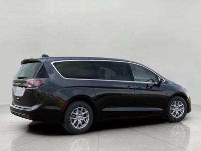 2026 Chrysler Voyager VOYAGER LX