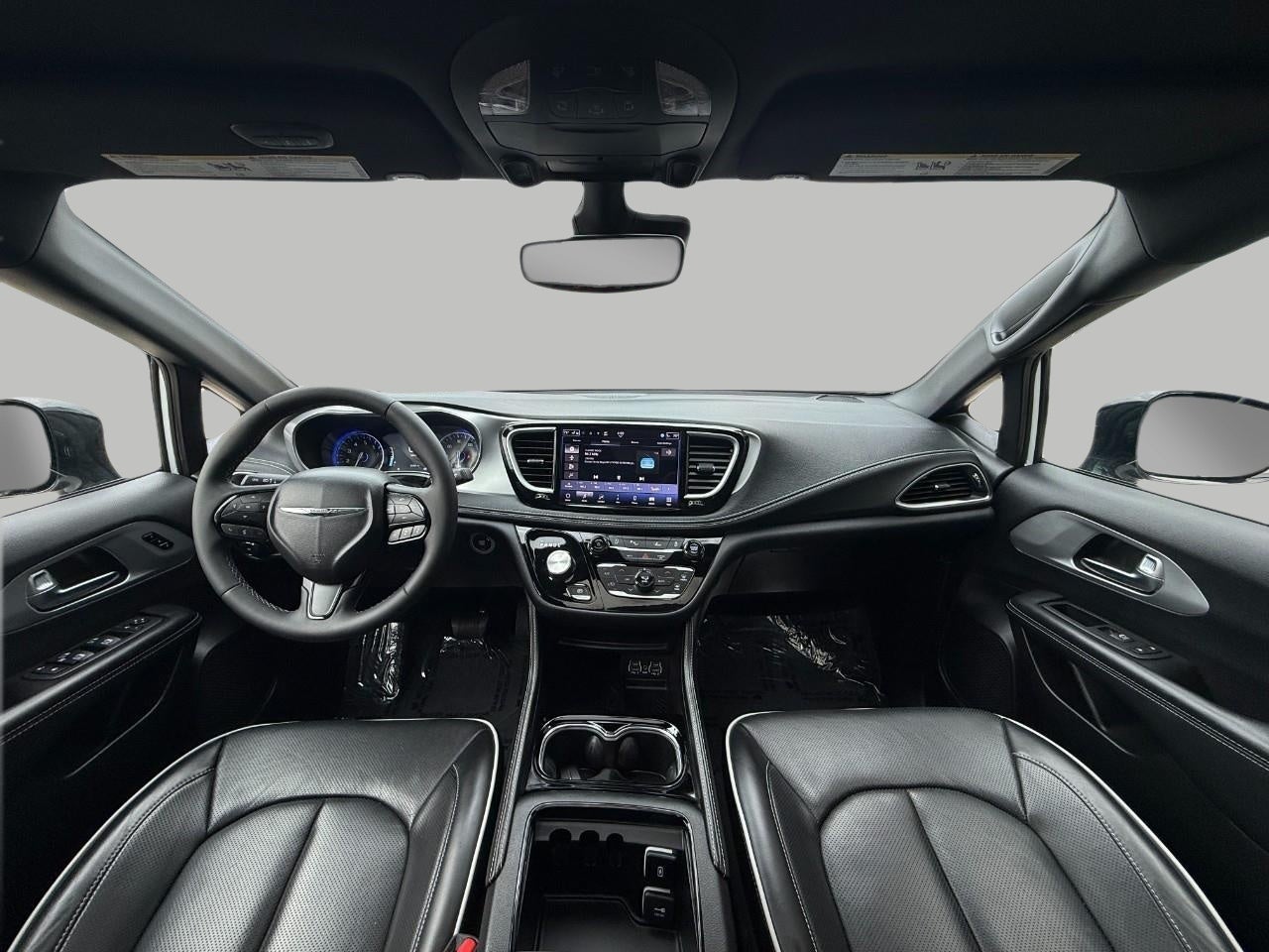 2025 Chrysler Pacifica Limited FWD