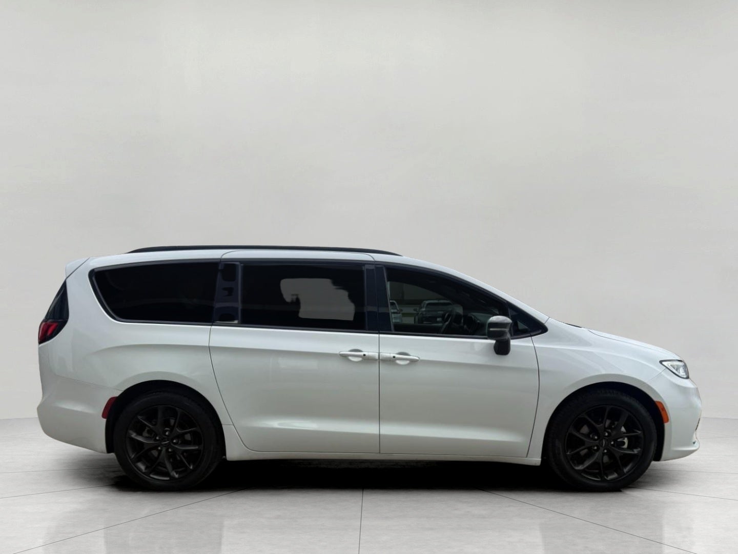 2025 Chrysler Pacifica Limited FWD