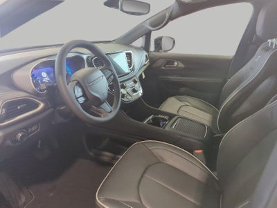 2027 Chrysler Pacifica PACIFICA LIMITED