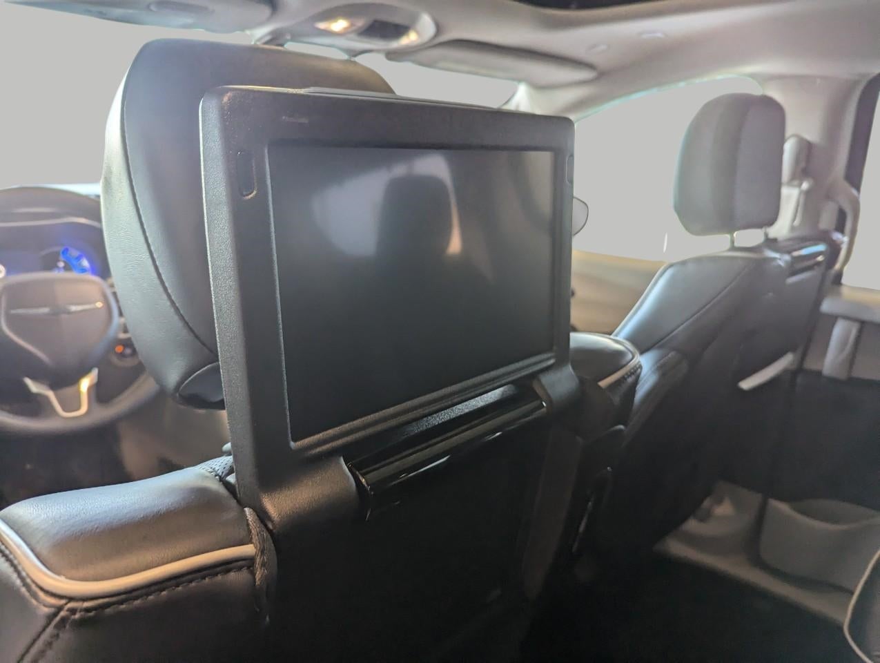 2023 Chrysler Pacifica Hybrid Limited