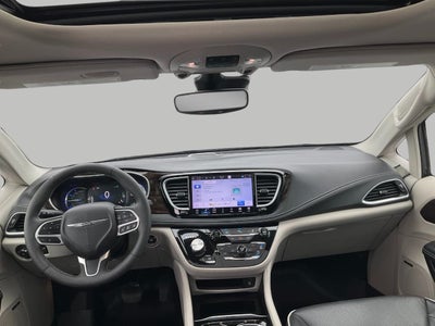 2023 Chrysler Pacifica Hybrid Limited