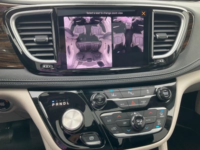 2023 Chrysler Pacifica Hybrid Limited