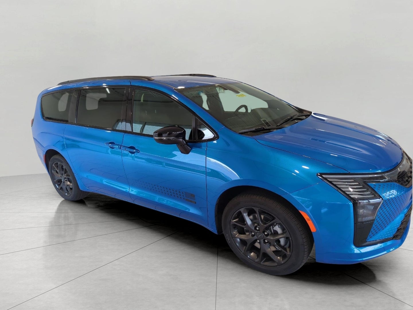 2027 Chrysler Pacifica PACIFICA SELECT AWD