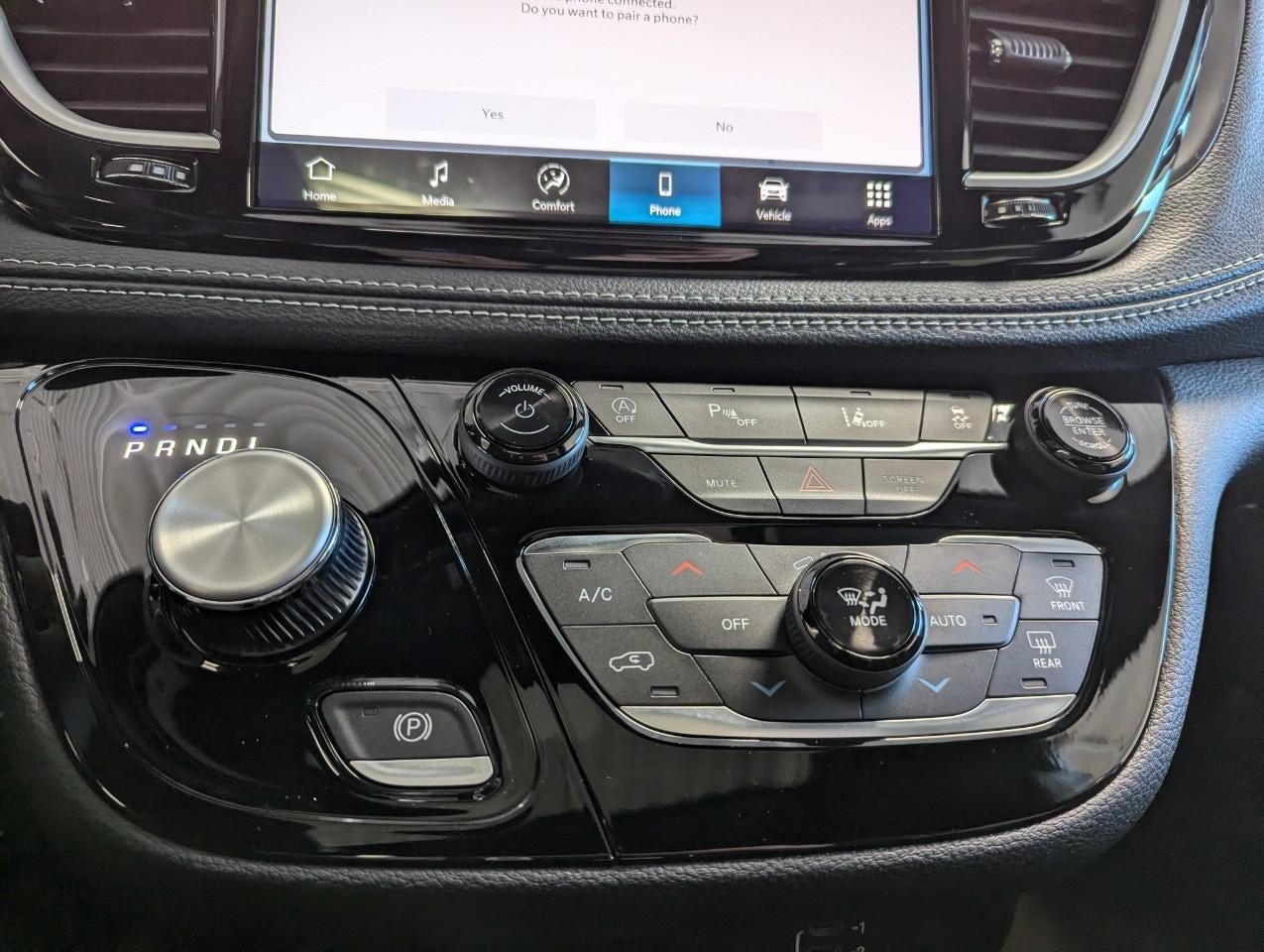 2026 Chrysler Pacifica PACIFICA SELECT AWD