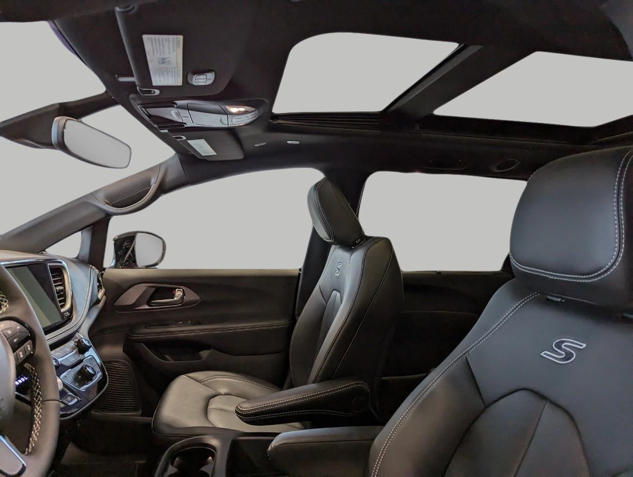 2026 Chrysler Pacifica PACIFICA SELECT AWD