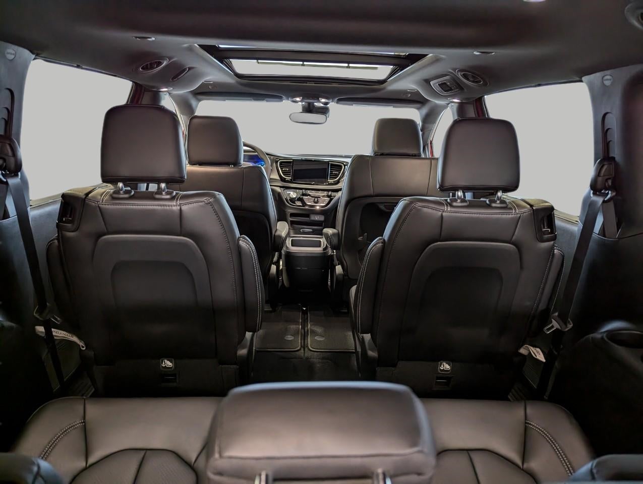 2026 Chrysler Pacifica PACIFICA SELECT AWD