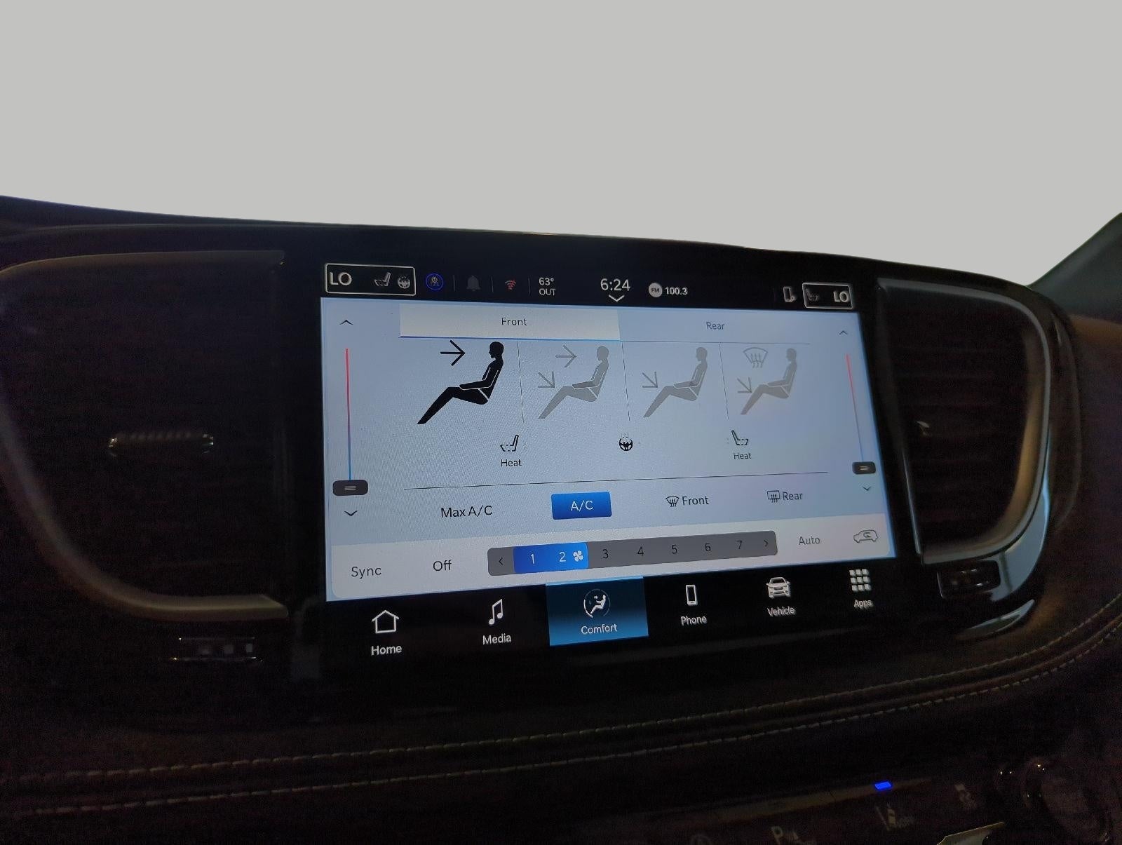 2027 Chrysler Pacifica PACIFICA SELECT AWD