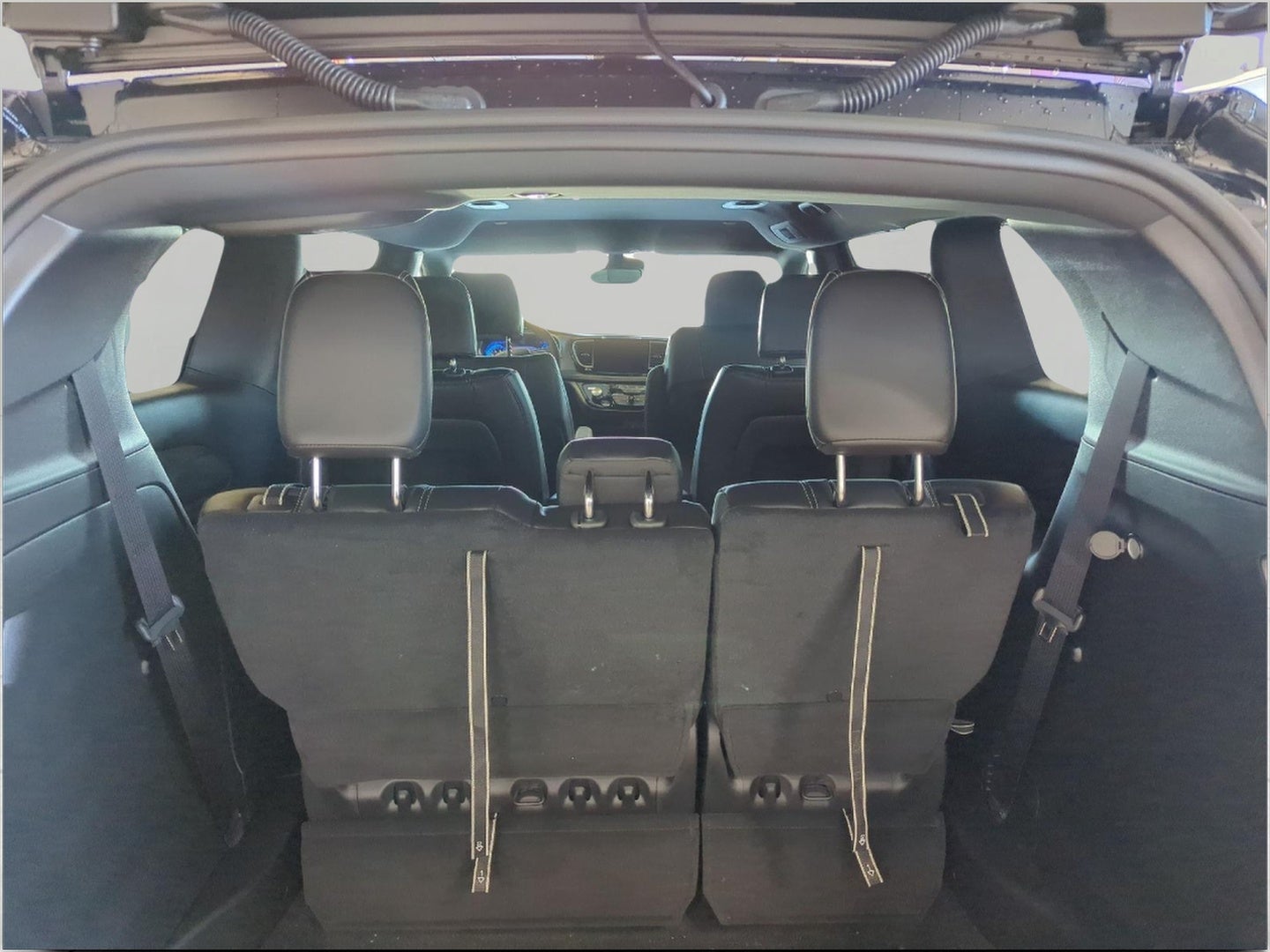 2027 Chrysler Pacifica PACIFICA SELECT AWD