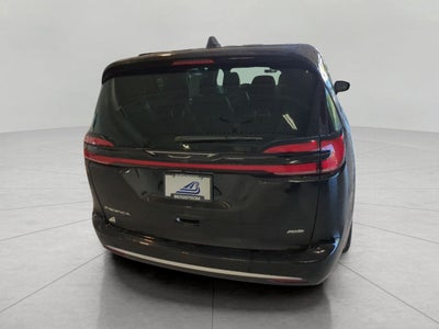 2027 Chrysler Pacifica PACIFICA SELECT AWD