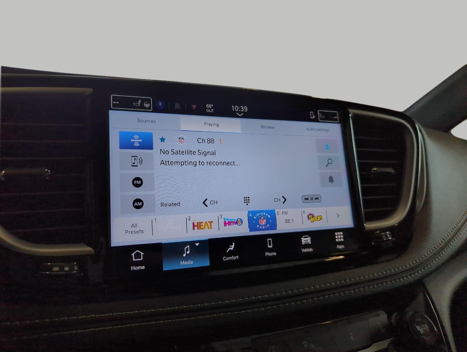 2027 Chrysler Pacifica PACIFICA SELECT AWD