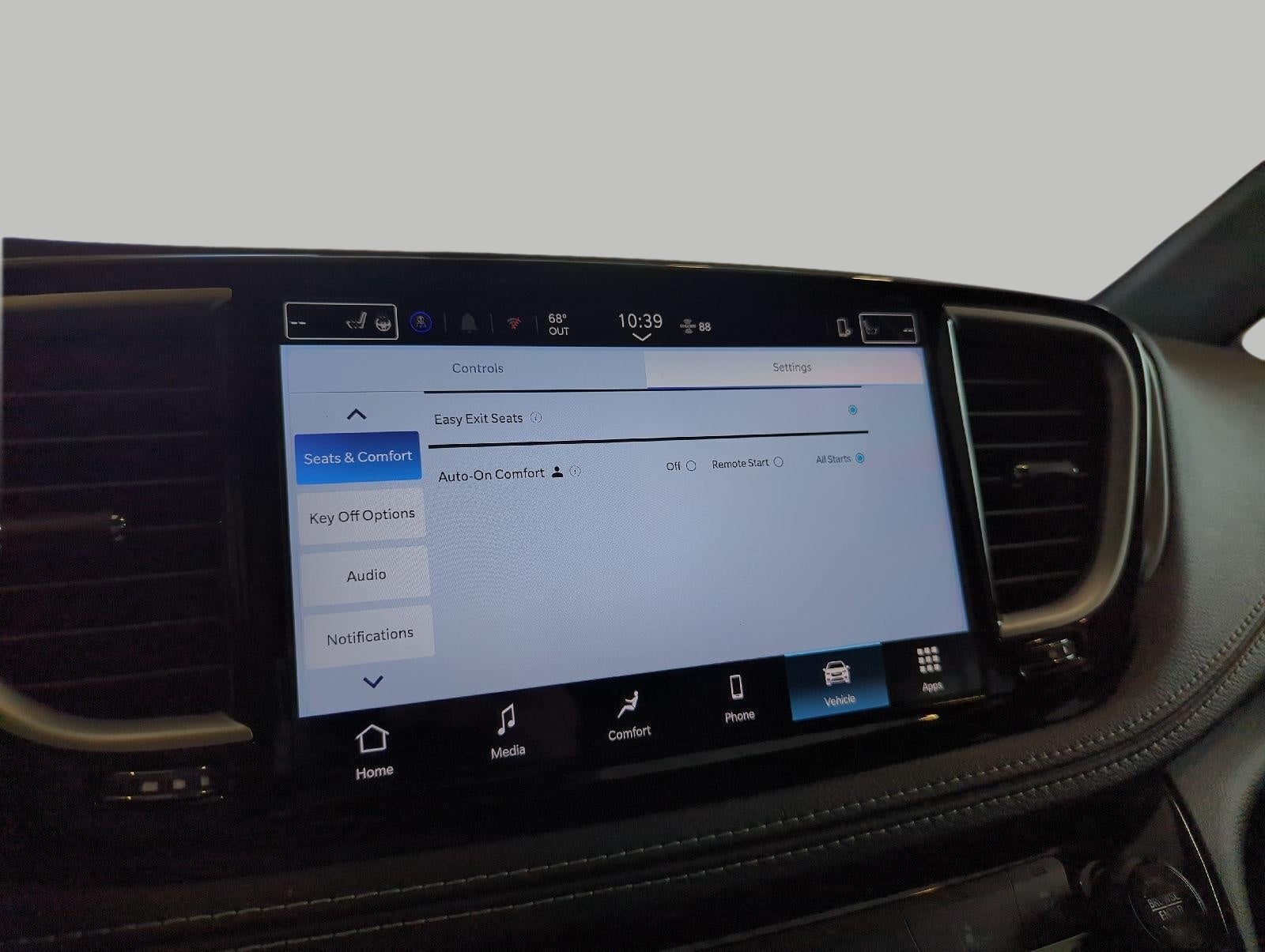2027 Chrysler Pacifica PACIFICA SELECT AWD