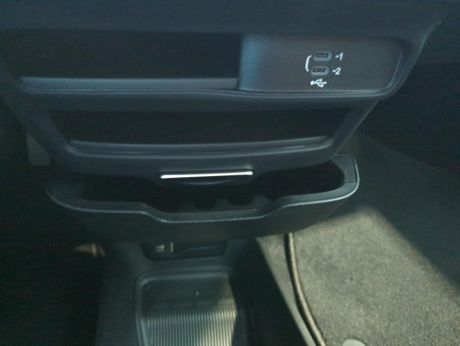 2027 Chrysler Pacifica PACIFICA SELECT AWD