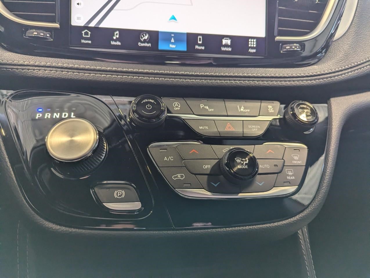 2026 Chrysler Pacifica PACIFICA LIMITED AWD