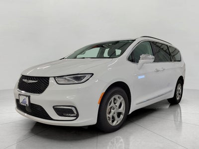 2022 Chrysler Pacifica Limited AWD