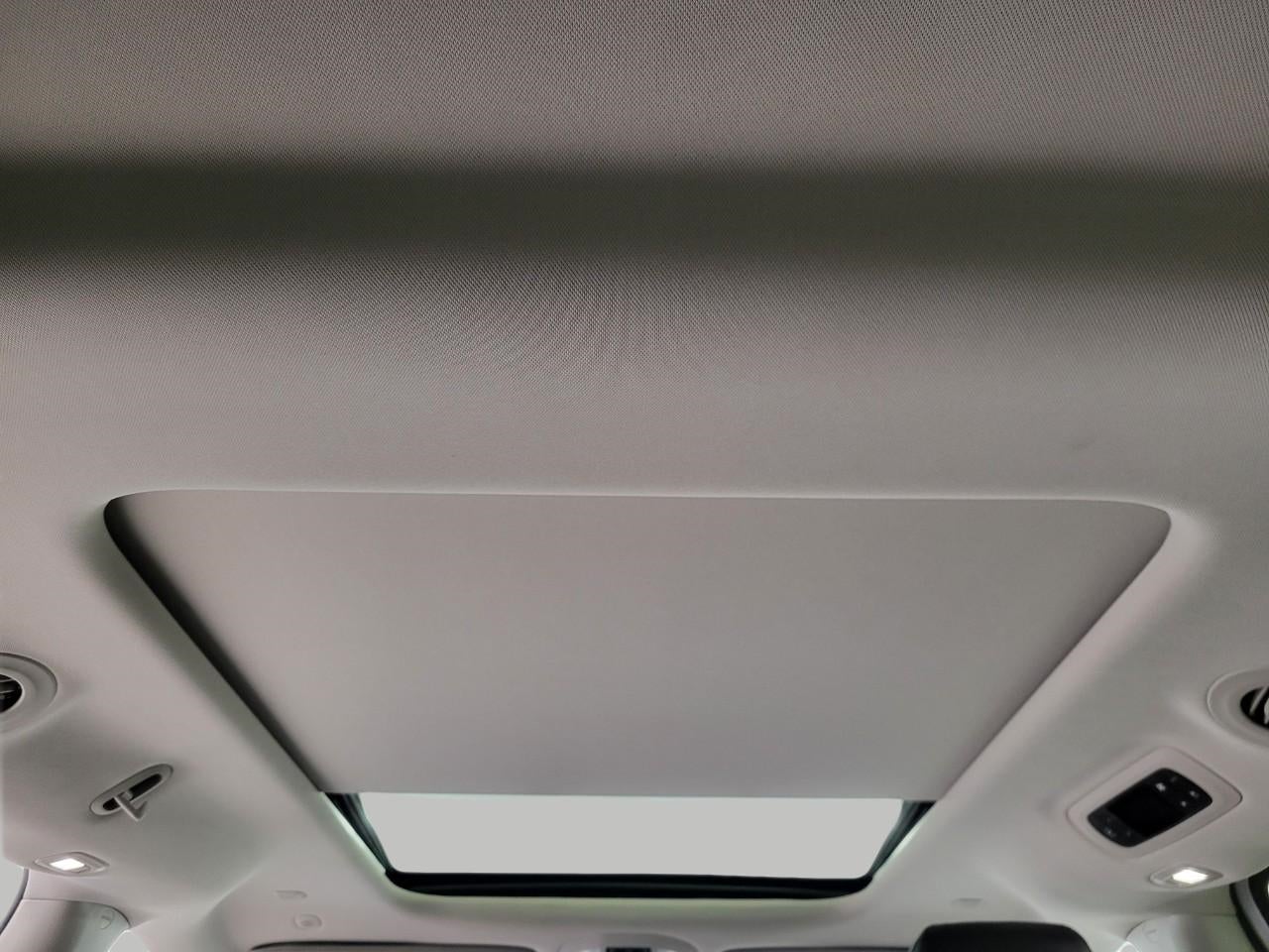 2022 Chrysler Pacifica Limited AWD