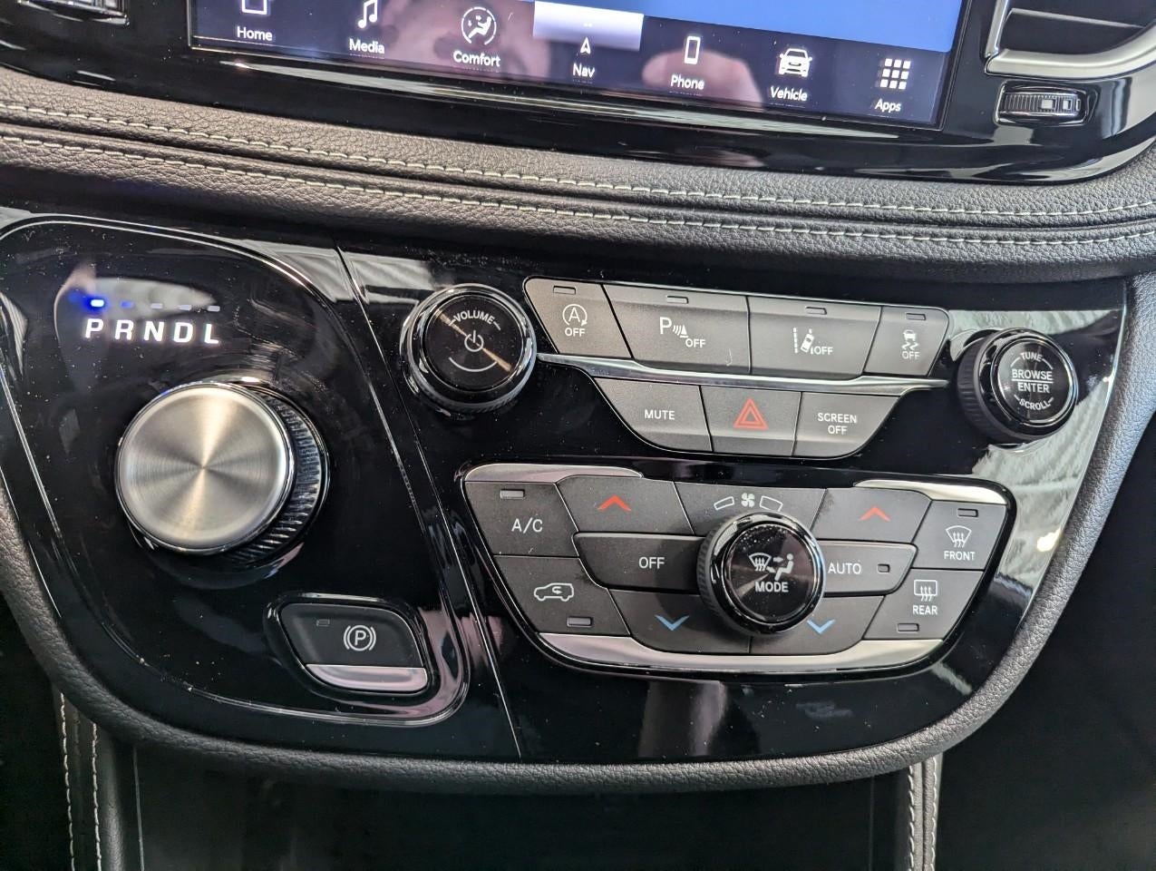 2026 Chrysler Pacifica PACIFICA LIMITED AWD