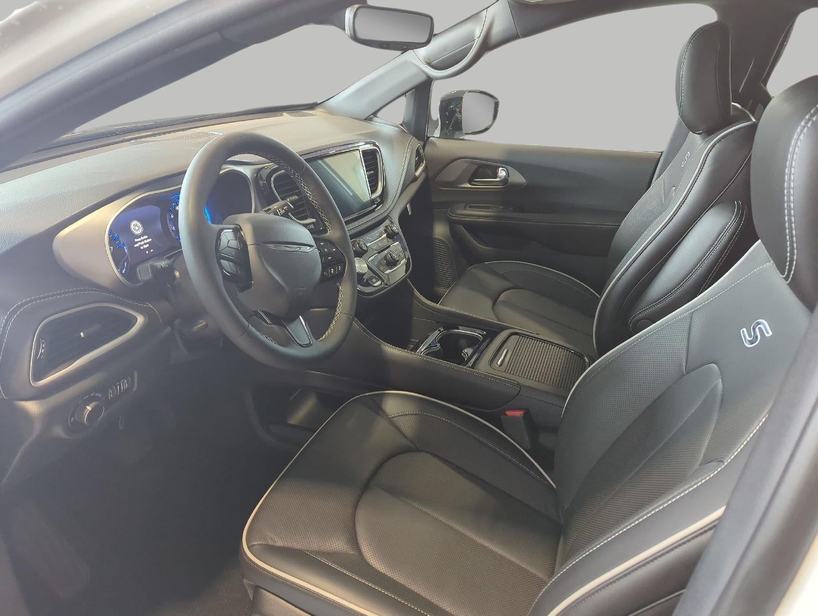 2027 Chrysler Pacifica PACIFICA LIMITED AWD