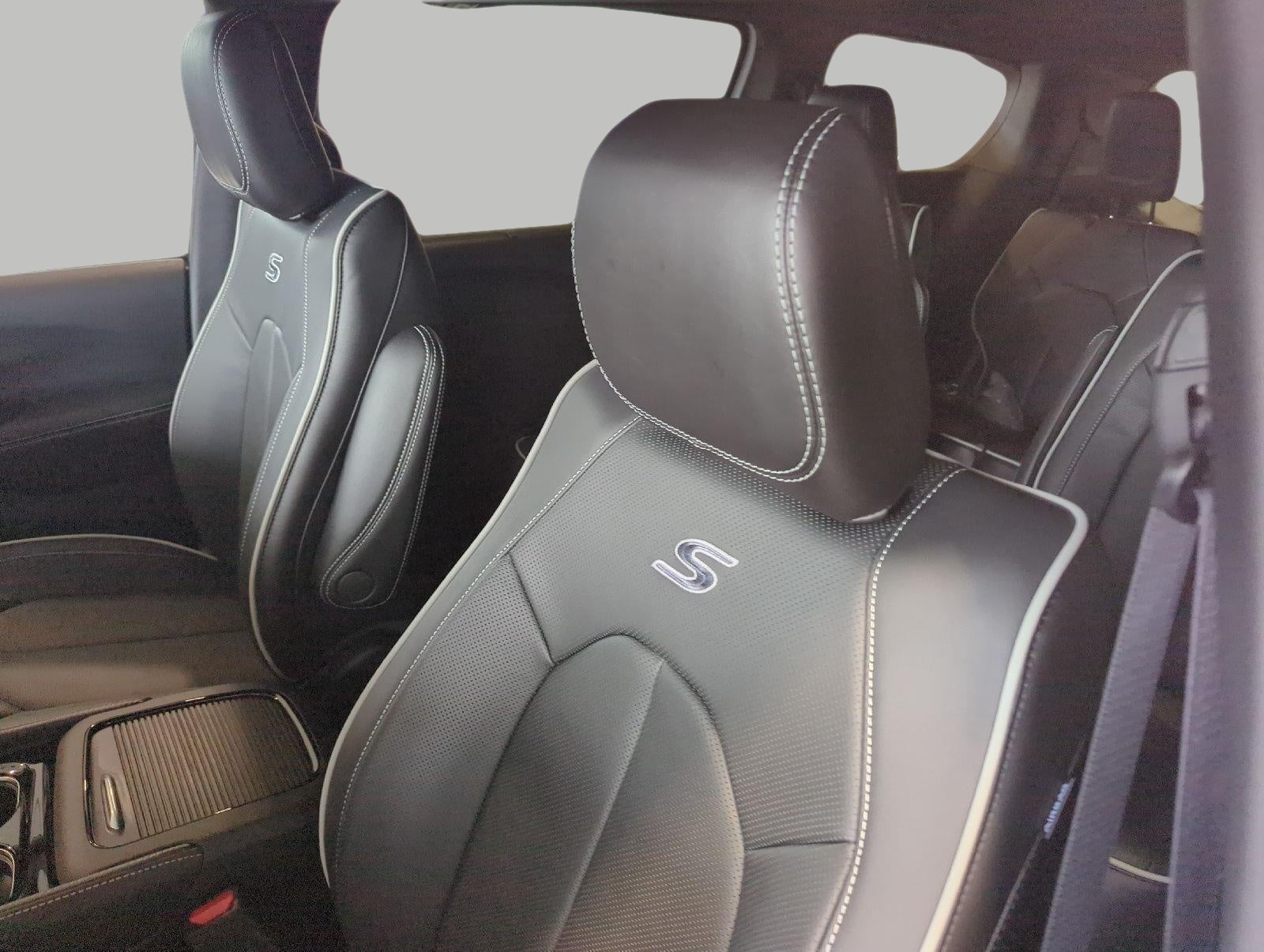 2027 Chrysler Pacifica PACIFICA LIMITED AWD