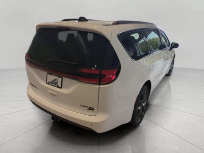 2027 Chrysler Pacifica PACIFICA LIMITED AWD