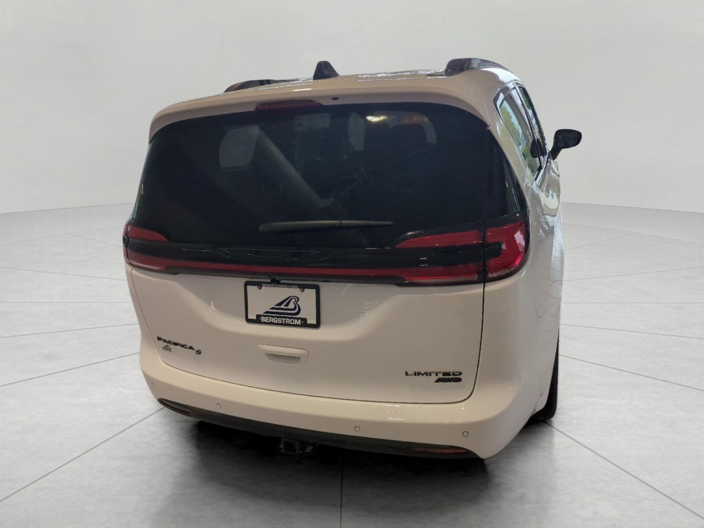 2027 Chrysler Pacifica PACIFICA LIMITED AWD