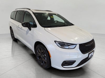 2026 Chrysler Pacifica PACIFICA LIMITED AWD