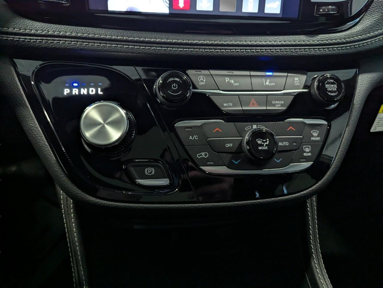 2026 Chrysler Pacifica PACIFICA LIMITED AWD