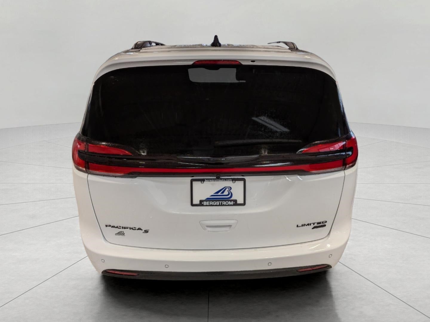 2026 Chrysler Pacifica PACIFICA LIMITED AWD