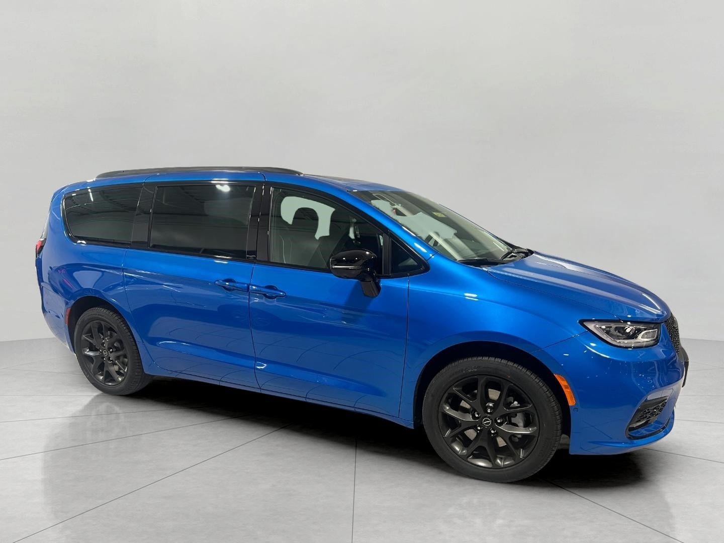 2026 Chrysler Pacifica PACIFICA LIMITED AWD