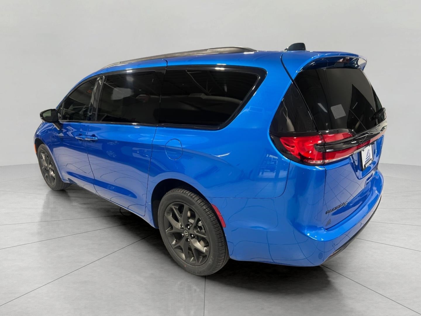 2026 Chrysler Pacifica PACIFICA LIMITED AWD