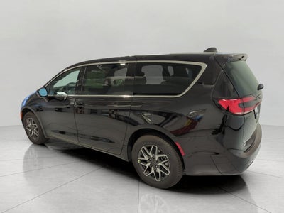 2027 Chrysler Pacifica PACIFICA LIMITED AWD