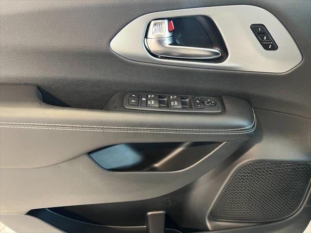 2026 Chrysler Pacifica PACIFICA LIMITED AWD