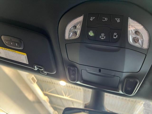 2026 Chrysler Pacifica PACIFICA LIMITED AWD