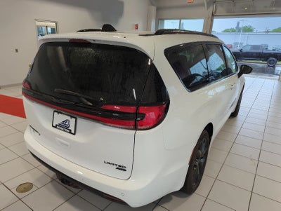 2026 Chrysler Pacifica PACIFICA LIMITED AWD