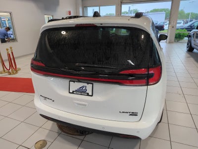 2026 Chrysler Pacifica PACIFICA LIMITED AWD