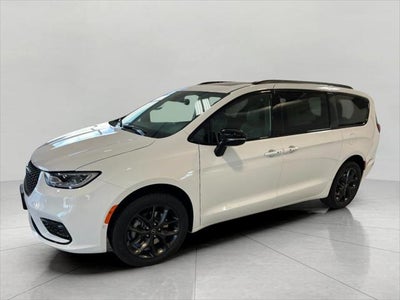 2026 Chrysler Pacifica PACIFICA LIMITED AWD