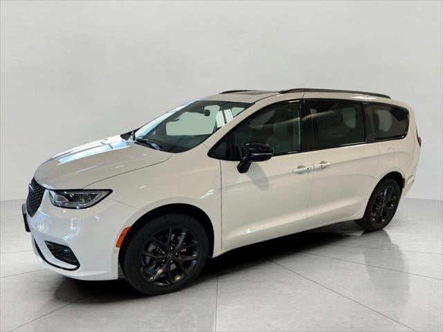 2026 Chrysler Pacifica PACIFICA LIMITED AWD