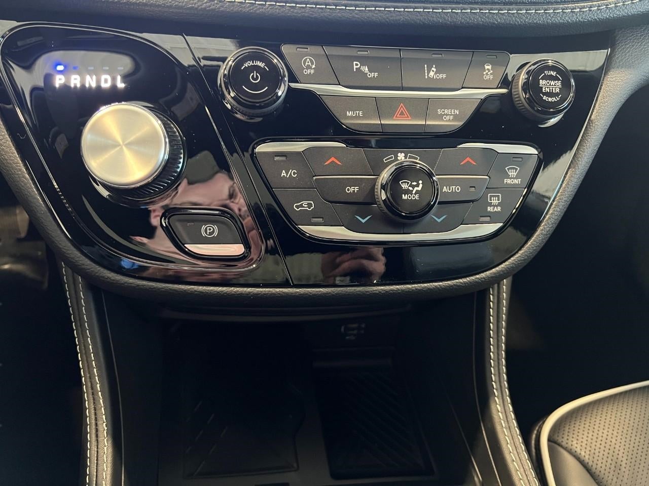 2026 Chrysler Pacifica PACIFICA LIMITED AWD