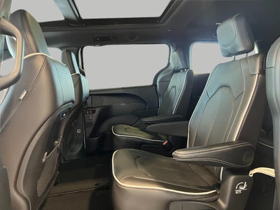 2026 Chrysler Pacifica PACIFICA LIMITED AWD