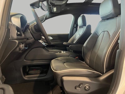 2026 Chrysler Pacifica PACIFICA LIMITED AWD