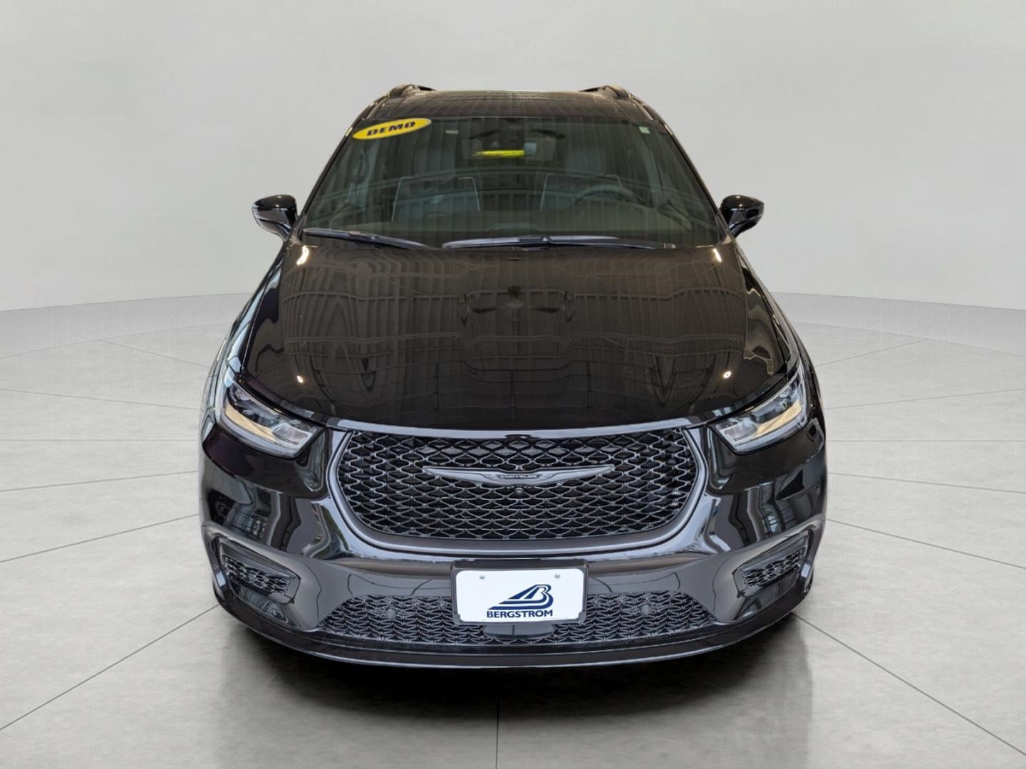 2026 Chrysler Pacifica PACIFICA LIMITED AWD