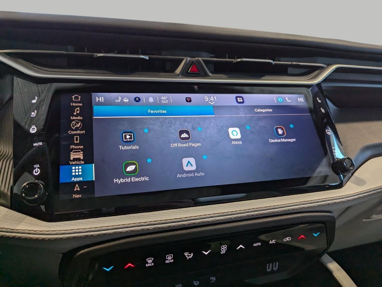 2026 Jeep Cherokee CHEROKEE OVERLAND 4X4