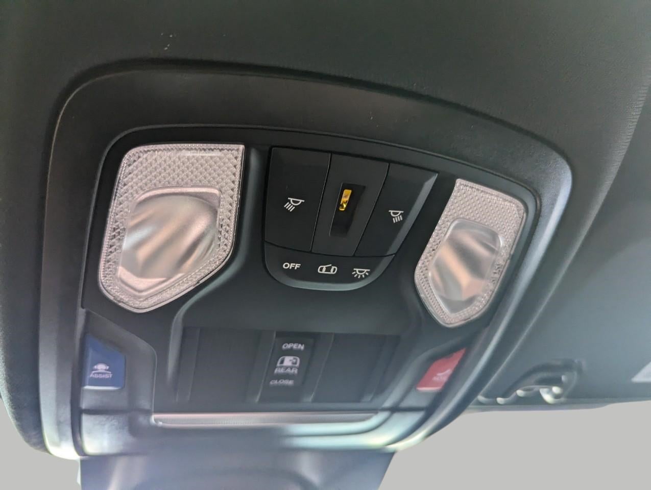 2026 RAM Ram 3500 RAM 3500 TRADESMAN CREW CAB 4X4 6'4' BOX