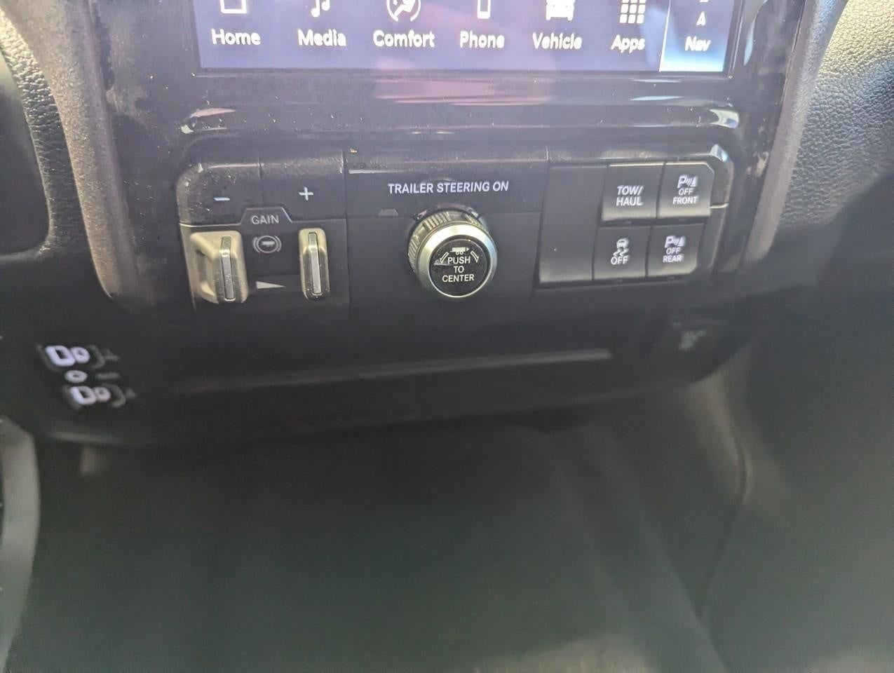 2026 RAM Ram 3500 RAM 3500 TRADESMAN CREW CAB 4X4 6'4' BOX